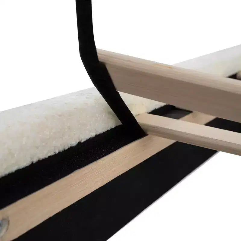 Cadre de lit plateforme avec tête de lit capitonnée en tissu bouclé