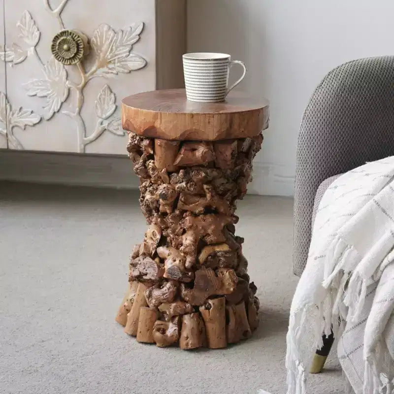 Table d'appoint en mûrier et bois de paulownia de style fermier avec piètement en racine d'arbre organique